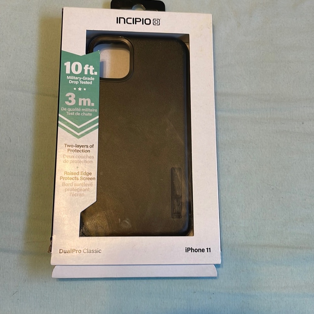 Incipio iPhone 11 case
